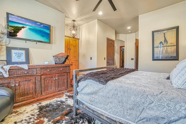 bedroom featuring ceiling fan