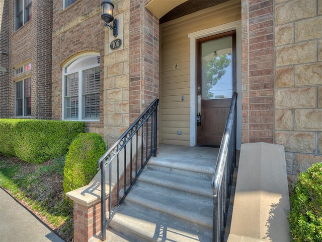 view of entrance to property