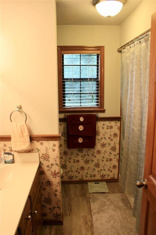 bathroom featuring vanity