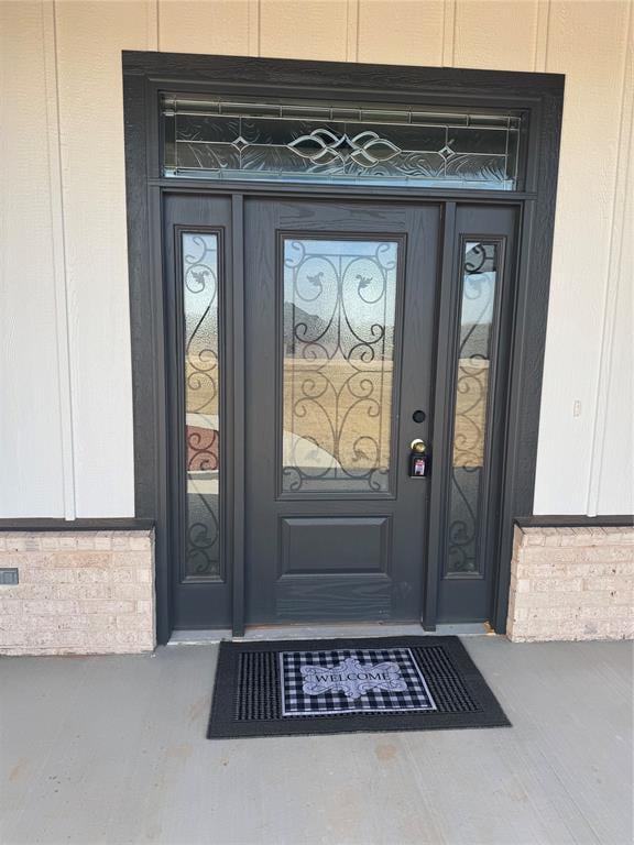 view of entrance to property