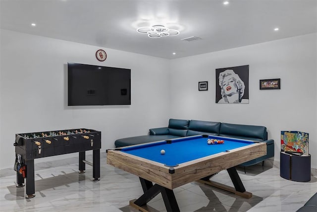 game room featuring pool table