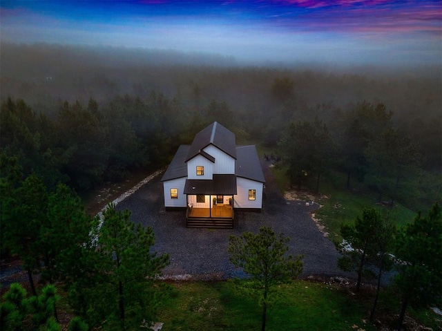 view of aerial view at dusk