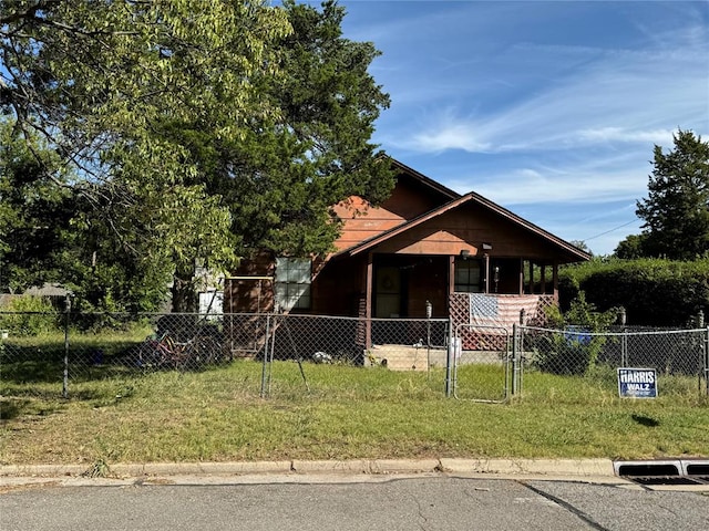 view of front of home