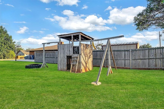 view of jungle gym featuring a yard