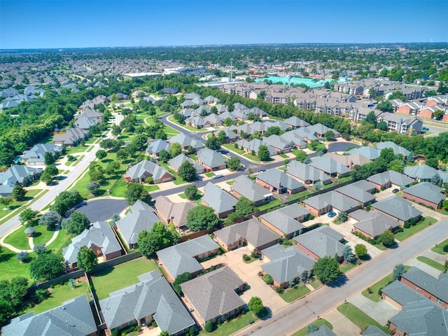 bird's eye view with a residential view