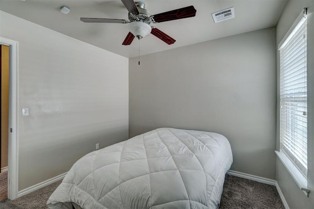 bedroom featuring carpet and ceiling fan