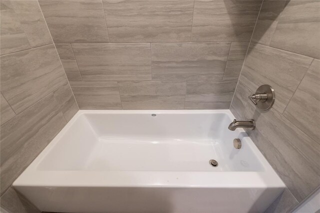 view of full bath