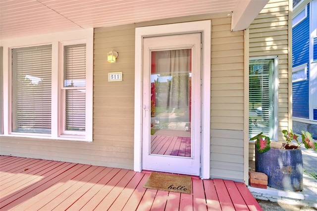 property entrance with a porch