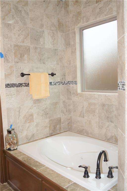 17117 Royal Troon Dr, Edmond, OK 73012 - photo 22