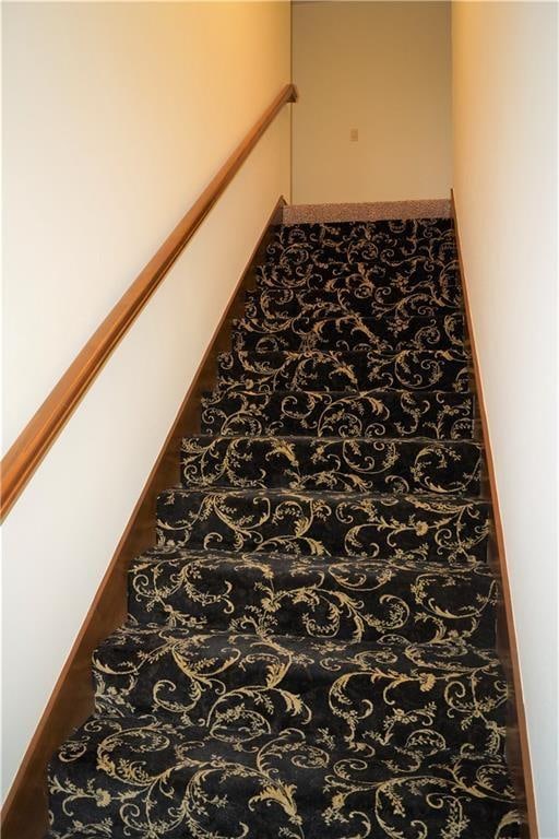 stairs with carpet