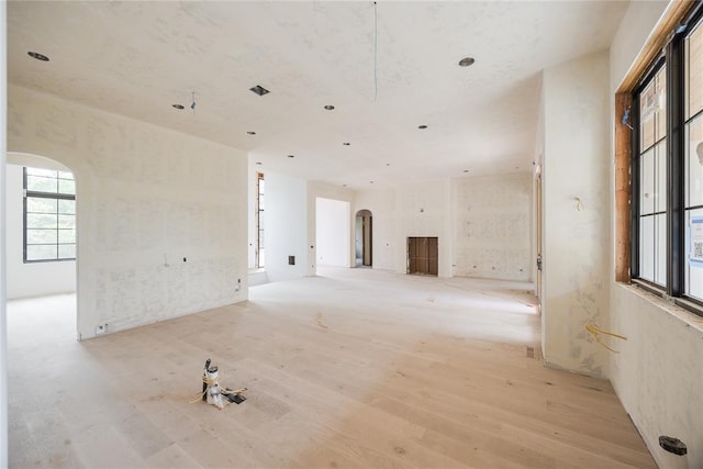 spare room featuring light hardwood / wood-style floors