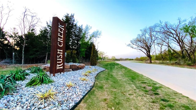 14500 Rushing Ln, Edmond, OK 73025 - view of road
