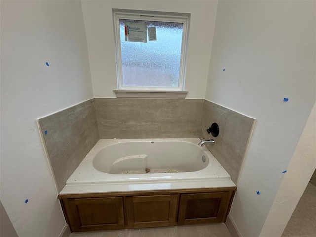 bathroom featuring a bathing tub