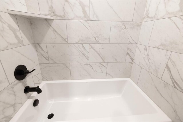 9201 Lupine Rd, Yukon, OK 73099 - view of bathroom