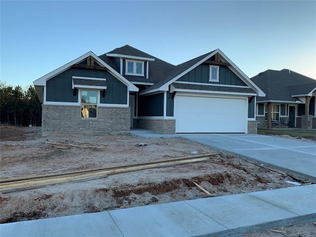 craftsman-style home with a garage