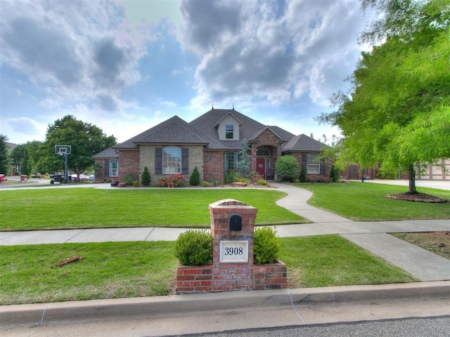 view of front of home with a front yard