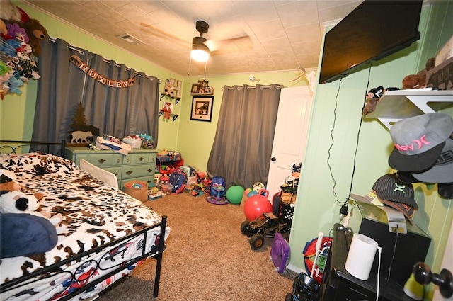 bedroom with carpet and ceiling fan