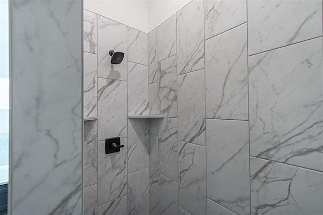 11601 SW 58th St, Mustang, OK 73064 - bathroom view of tiled shower