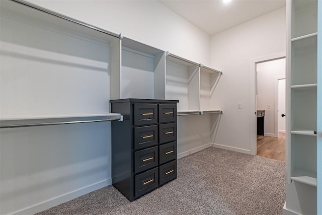 11601 SW 58th St, Mustang, OK 73064 - spacious closet featuring carpet