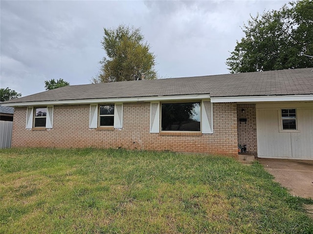3200 Neighbors Ln, Del City, OK 73115 - single story home with brick siding and a front yard