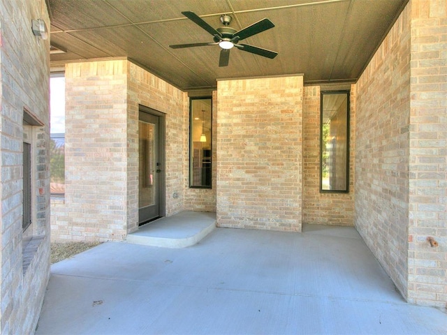 view of patio with ceiling fan