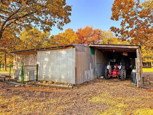 view of outdoor structure