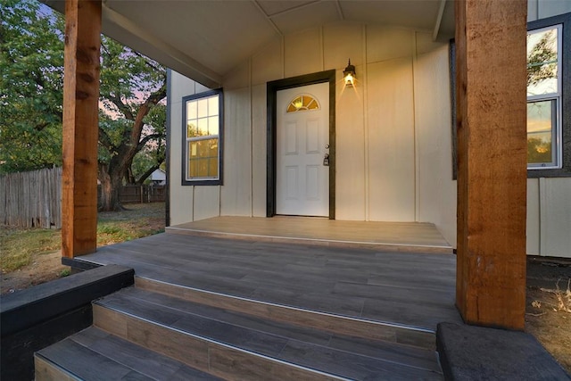 entrance to property with covered porch