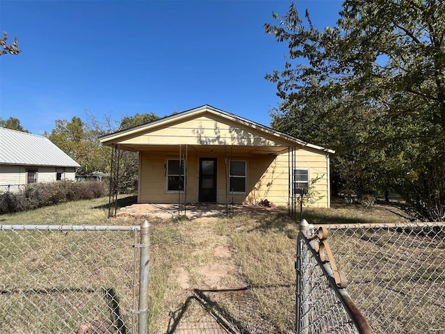 view of front of home