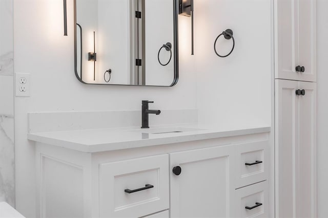 2009 Wiregrass Dr, Edmond, OK 73025 - bathroom featuring vanity
