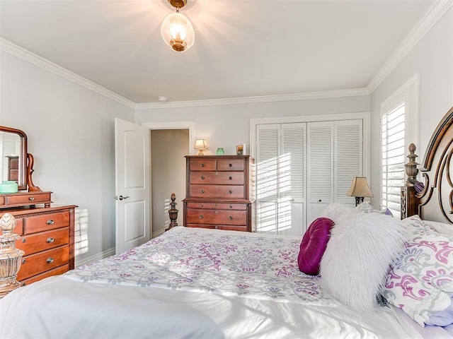 bedroom featuring ornamental molding and a closet