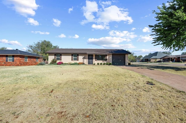 view of front of home with a front lawn