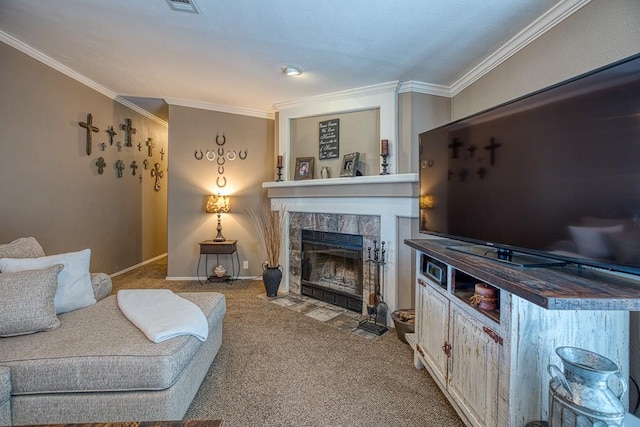 living room with crown molding, a fireplace, and carpet