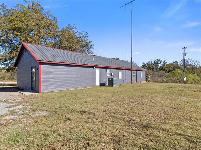 garage with cooling unit