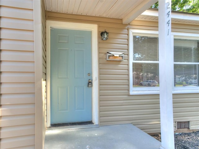 view of property entrance