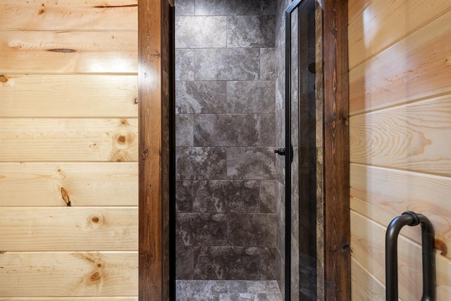 72 Xpress Ln, Broken Bow, OK 74728 - bathroom featuring a stall shower