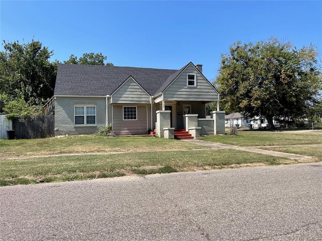 view of front of house with a front yard