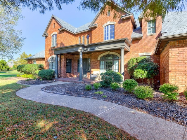 view of front of house with covered porch