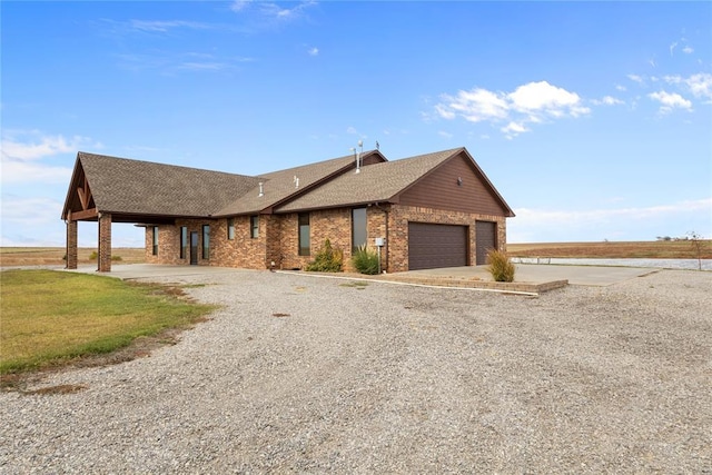 view of front of house with a garage