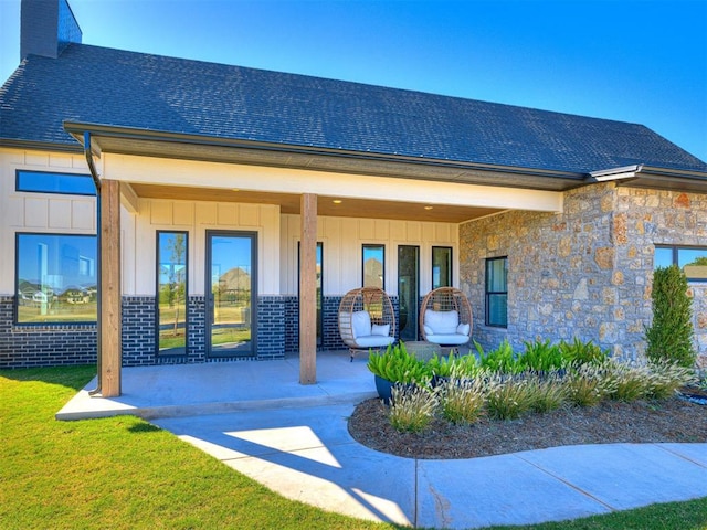 exterior space featuring a porch