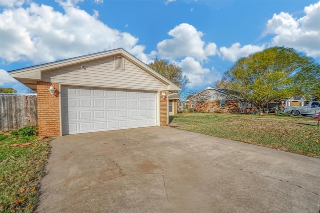 Listing photo 2 for 207 Magnolia, Elk City OK 73644