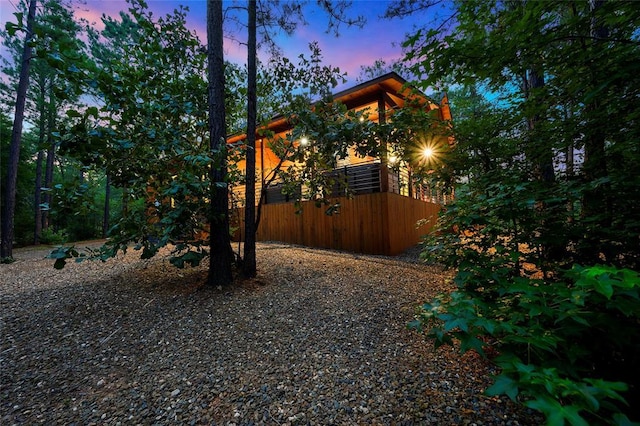 119 Secluded Cir, Broken Bow, OK 74728 - view of yard at dusk