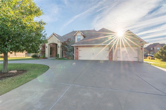 view of front of home featuring a garage