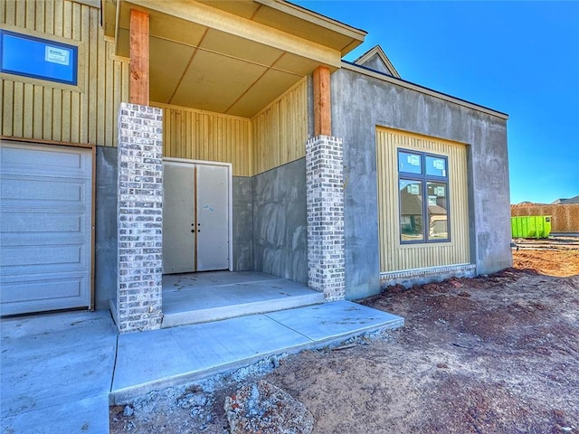 entrance to property with a garage