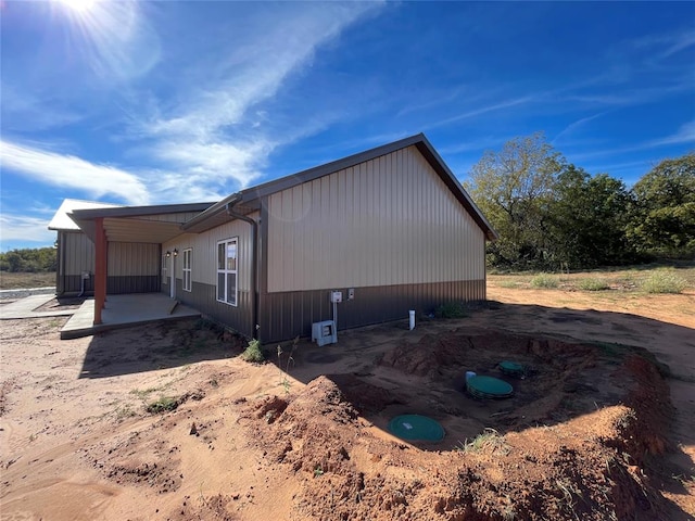 view of property exterior