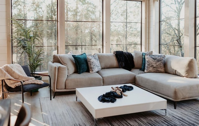 view of sunroom / solarium