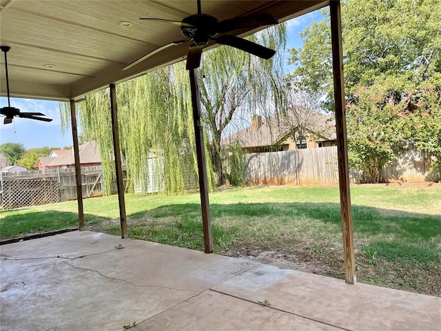 view of patio / terrace with ceiling fan