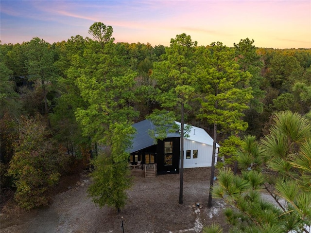 view of aerial view at dusk