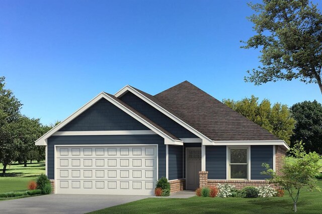 view of front facade featuring a front lawn, a garage, driveway, and roof with shingles