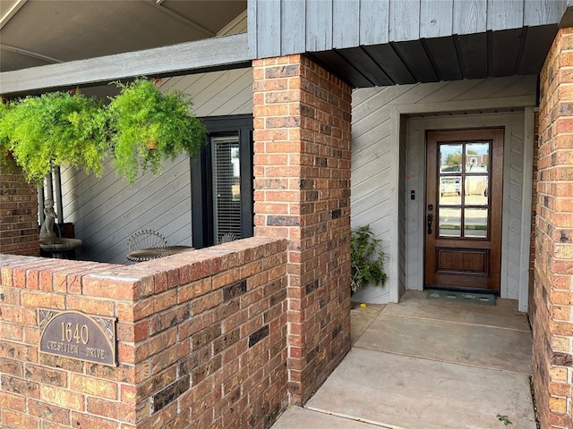 view of entrance to property