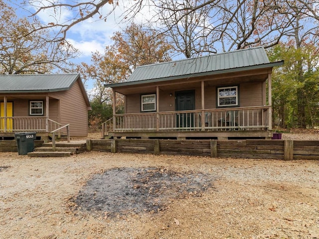 view of front of house featuring covered porch